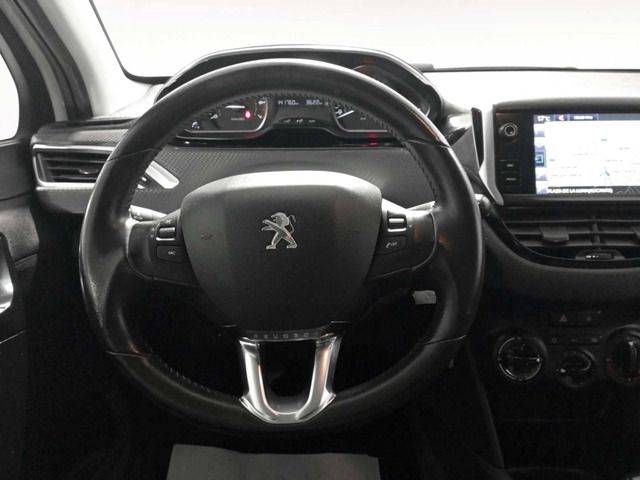 Peugeot 208 1.2L PureTech Style - foto 8