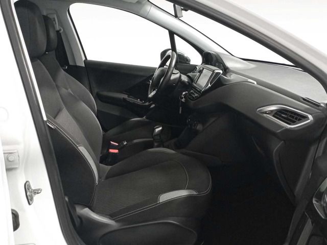 Peugeot 208 1.2L PureTech Style - foto 11