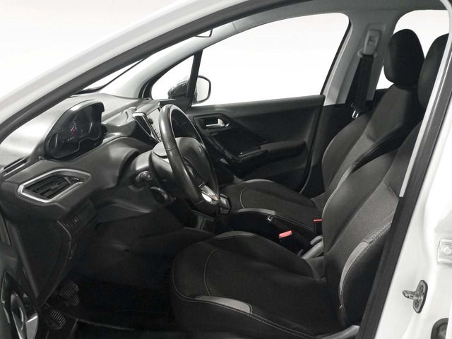 Peugeot 208 1.2L PureTech Style - foto 9