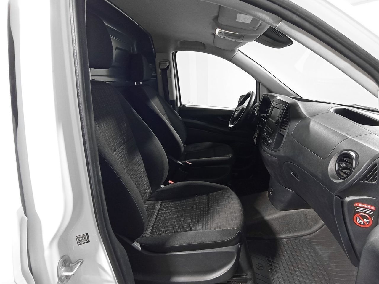 Mercedes-Benz Vito Furgon e-Vito 111 Larga - foto 10