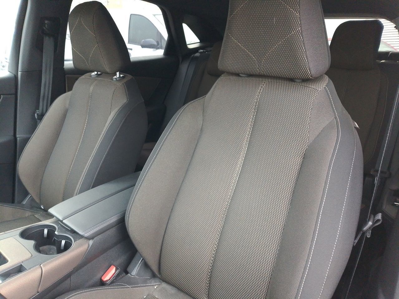 DS DS 7 Crossback E-Tense 300 So Chic 4WD - foto 20