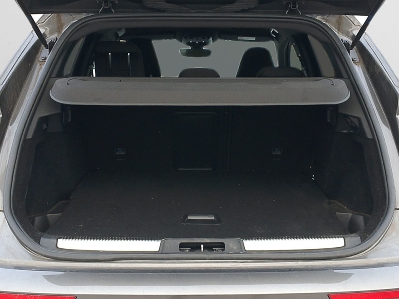 DS DS 7 Crossback E-Tense 300 So Chic 4WD - foto 12
