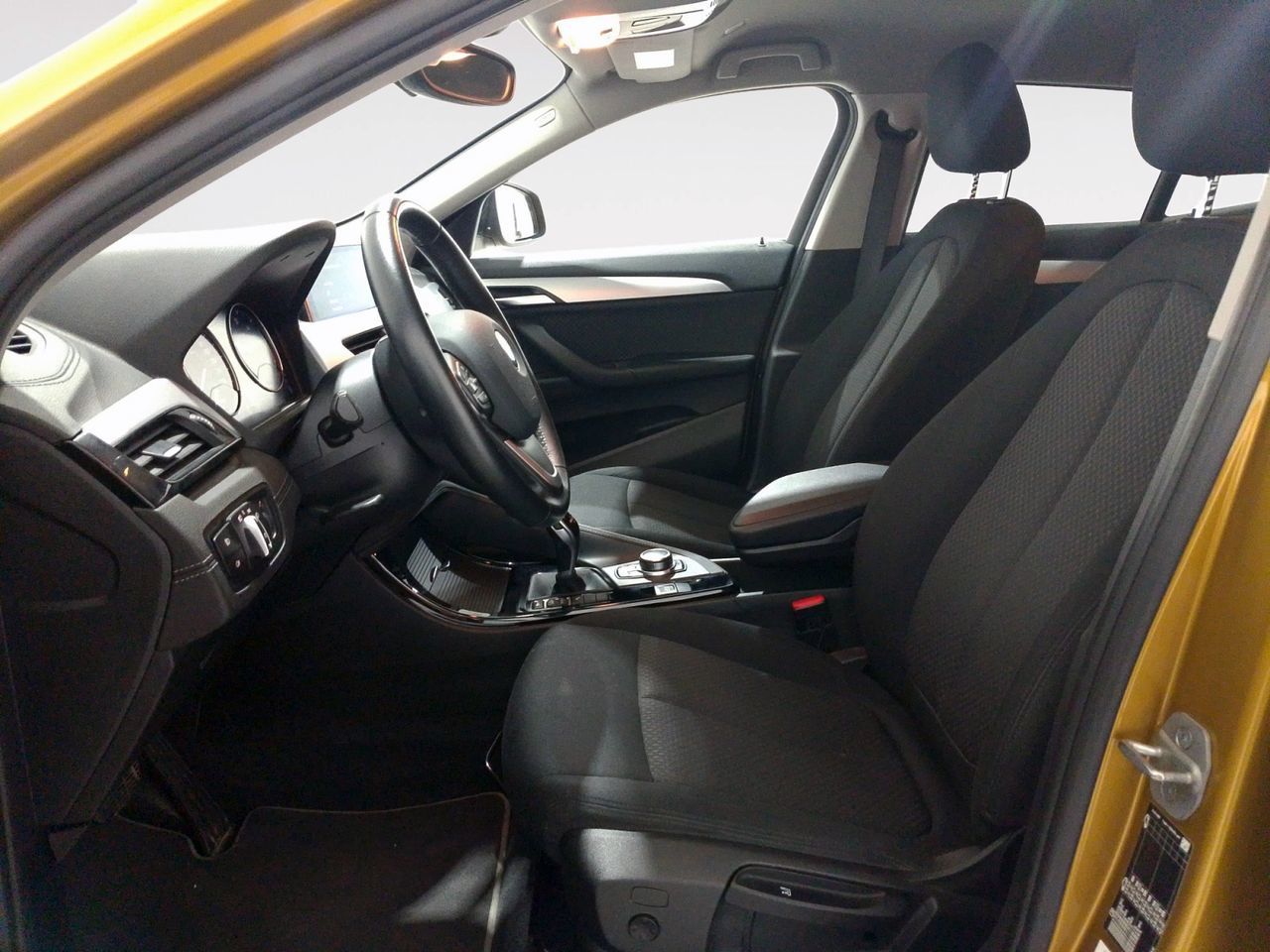 BMW X2 sDrive16d Business - foto 9