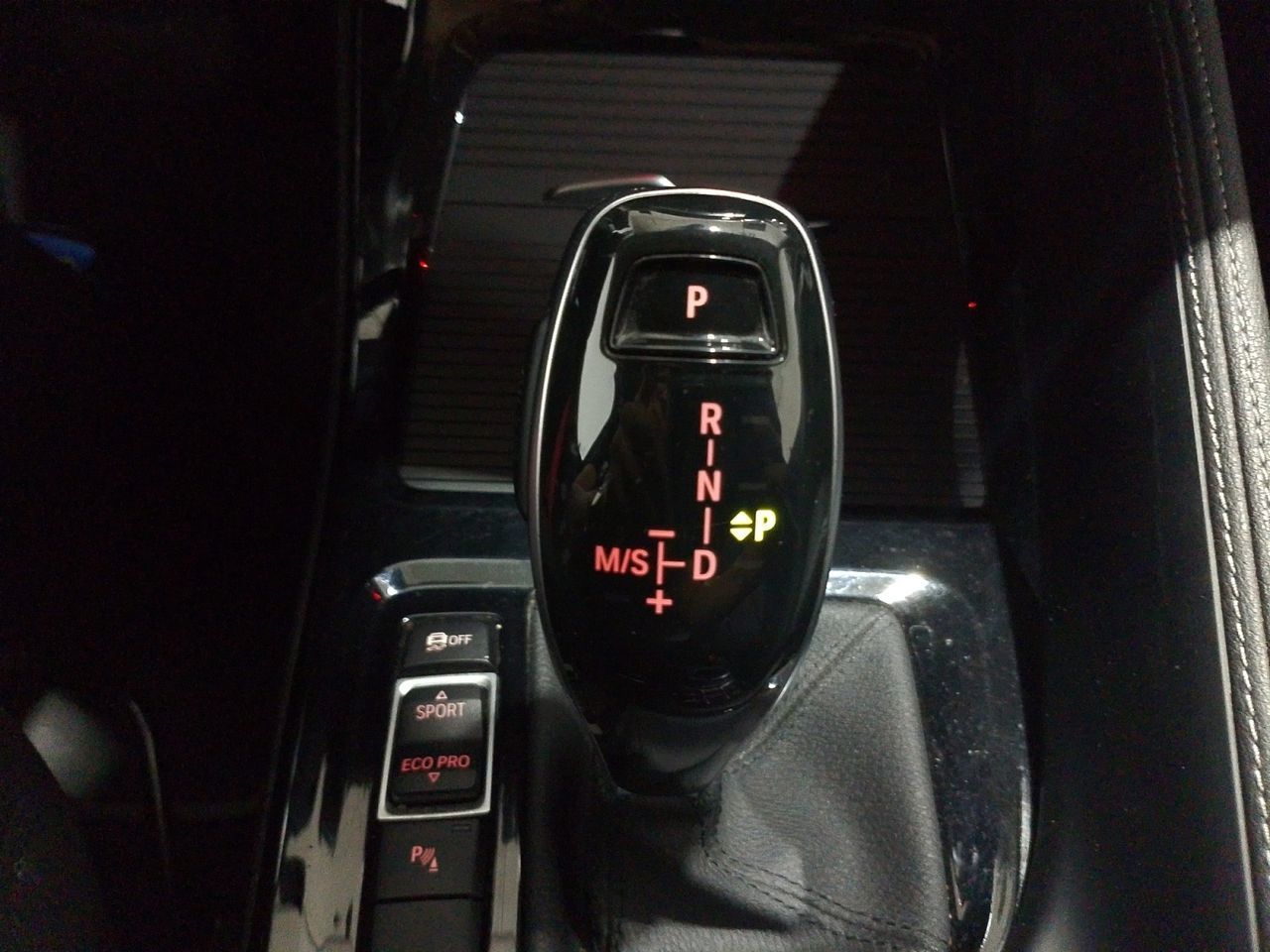 BMW X2 sDrive16d Business - foto 13
