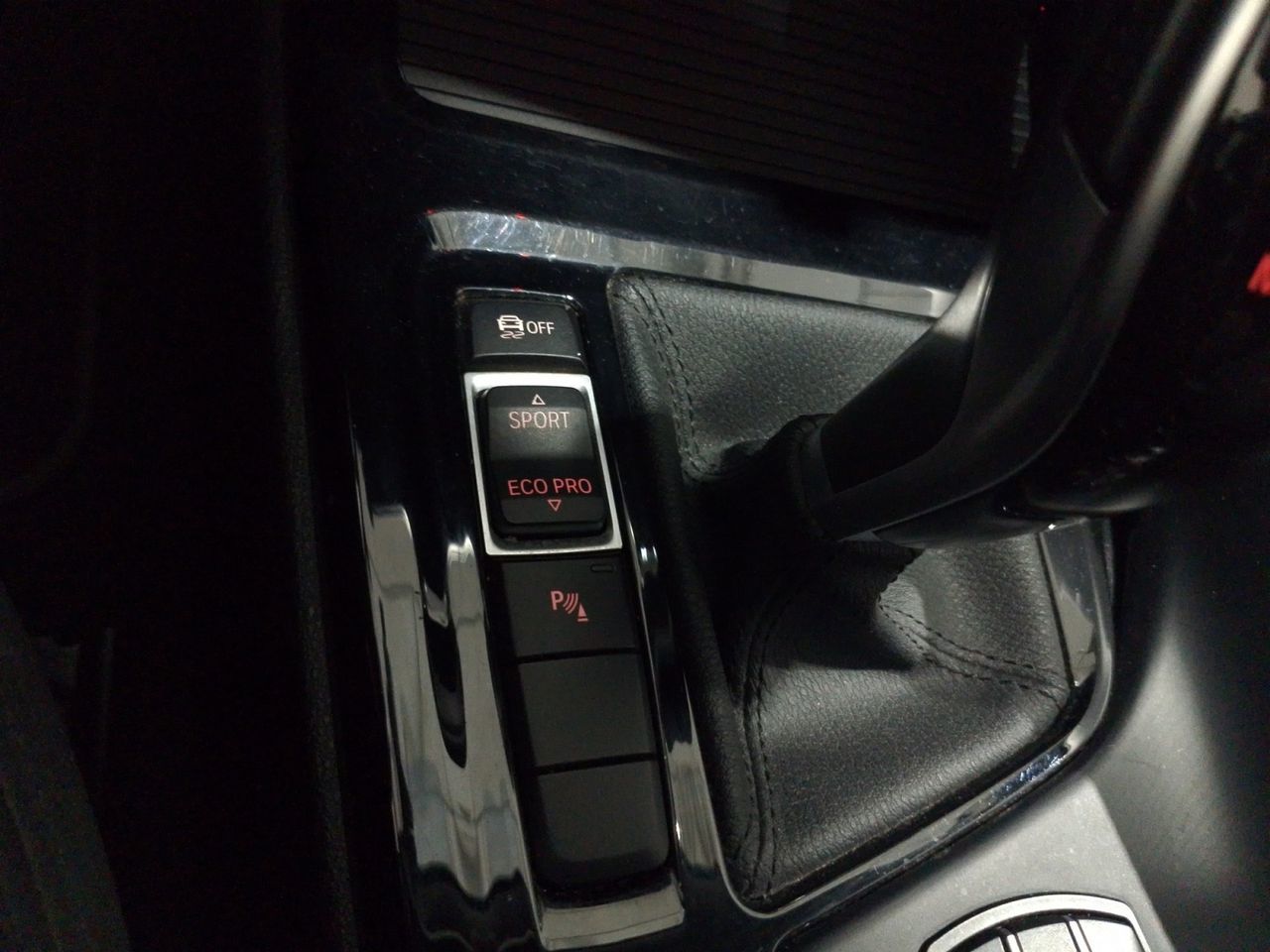 BMW X2 sDrive16d Business - foto 14