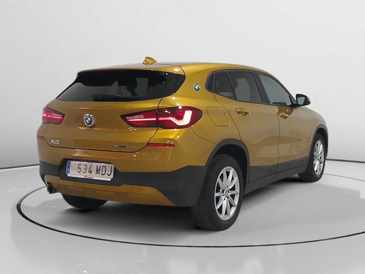 BMW X2 sDrive16d Business - foto 2