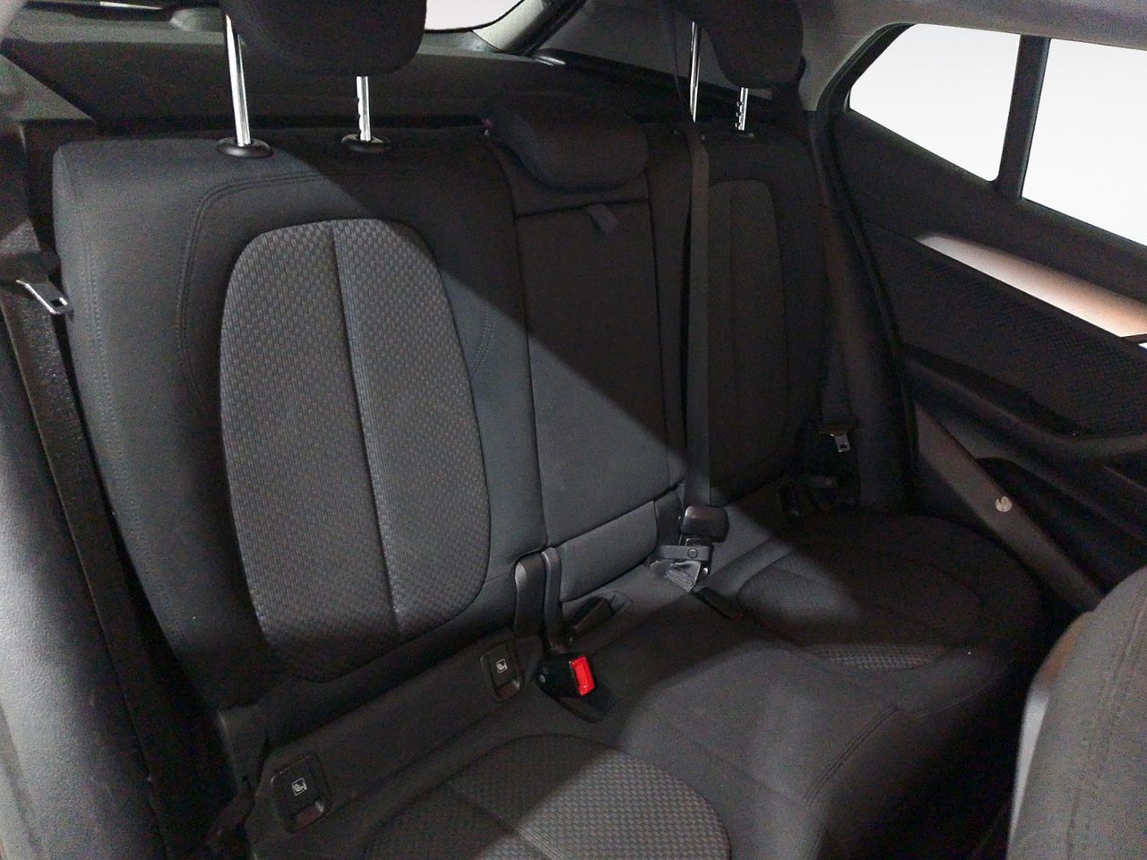 BMW X2 sDrive16d Business - foto 10