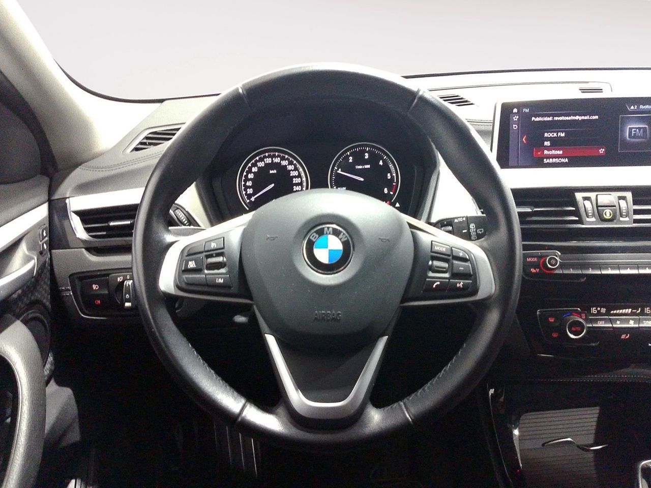 BMW X2 sDrive16d Business - foto 8