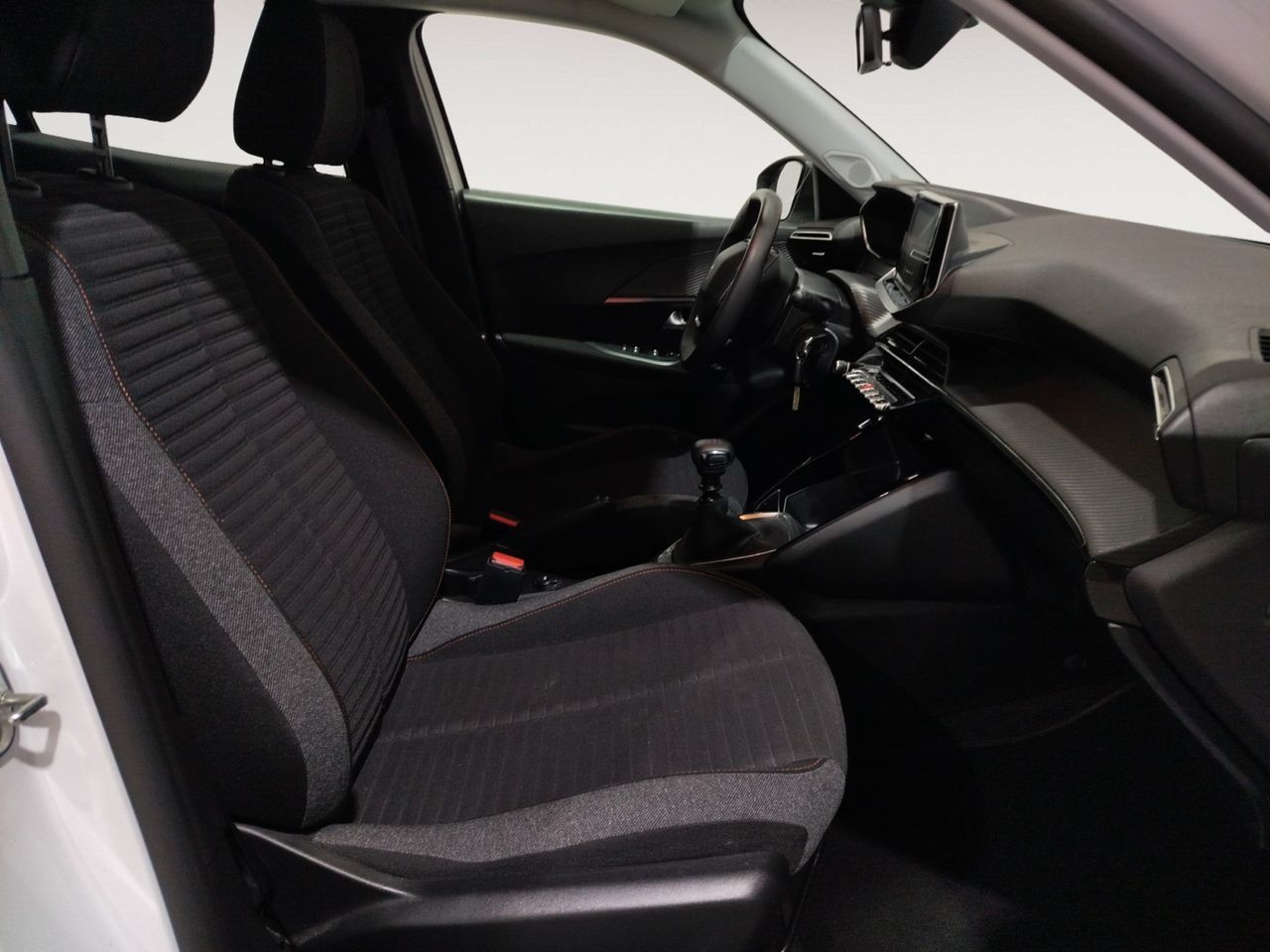 Peugeot 2008 PureTech 100 Active - foto 11