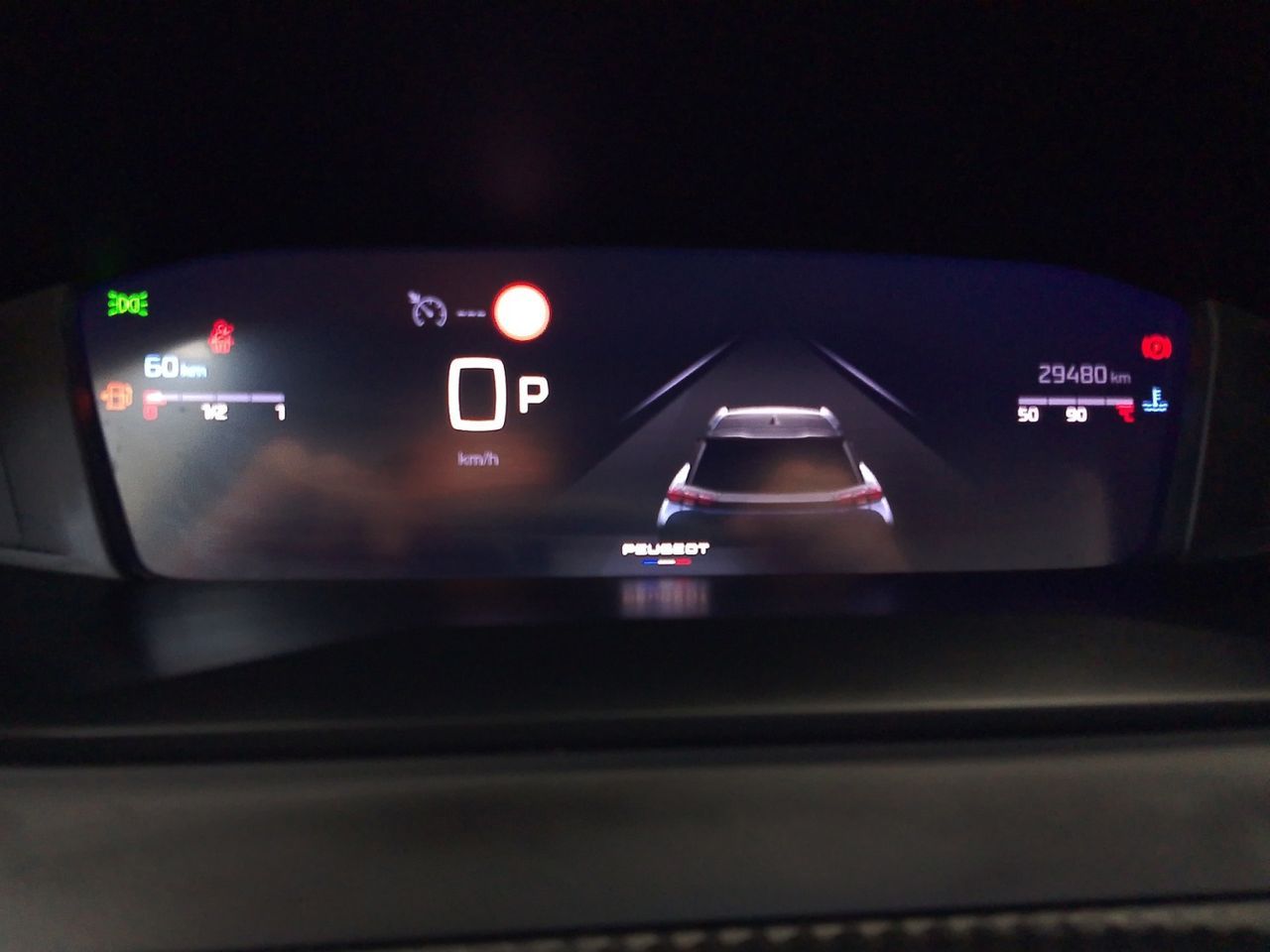 Peugeot 2008 PureTech 130 Allure EAT8 - foto 13