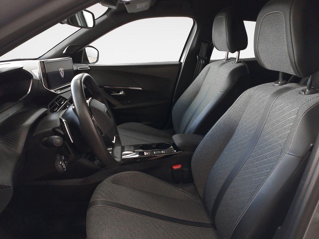 Peugeot 2008 PureTech 130 Allure EAT8 - foto 8