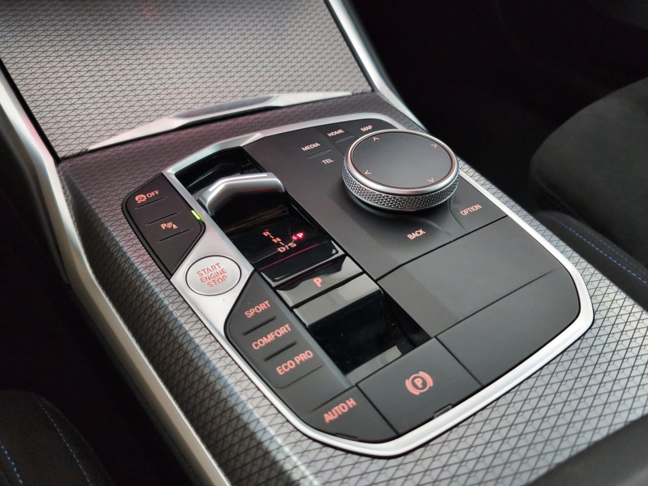 BMW Serie 3 318d - foto 12