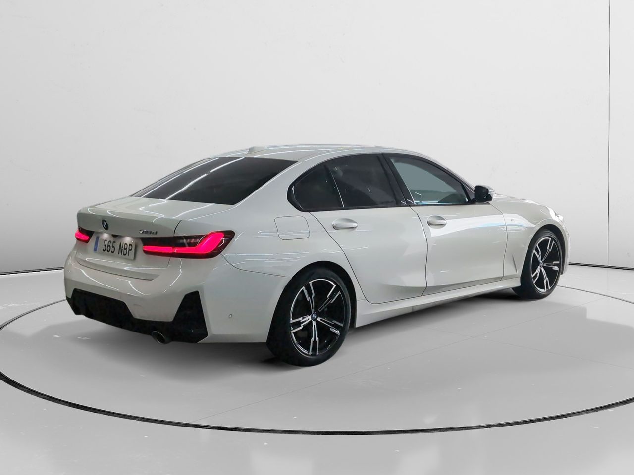 BMW Serie 3 318d - foto 2