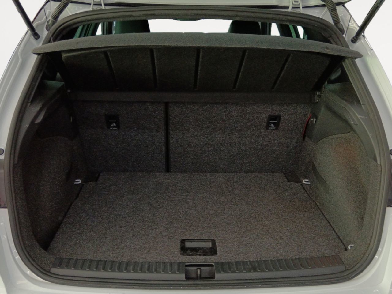 SEAT Arona 1.5 TSI FR XM DSG - foto 11