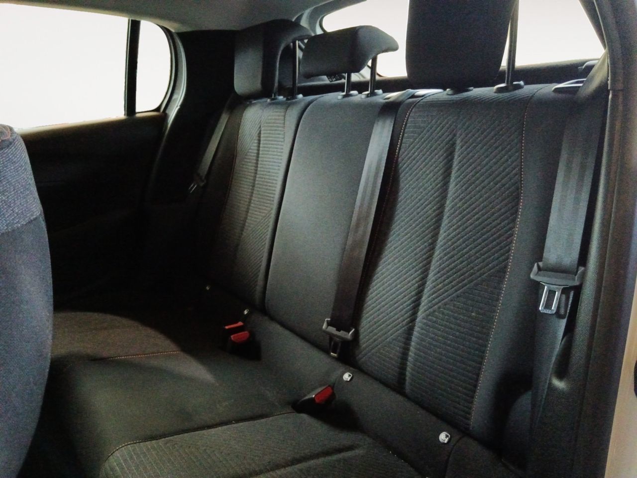 Peugeot 208 PureTech 100 Style - foto 10