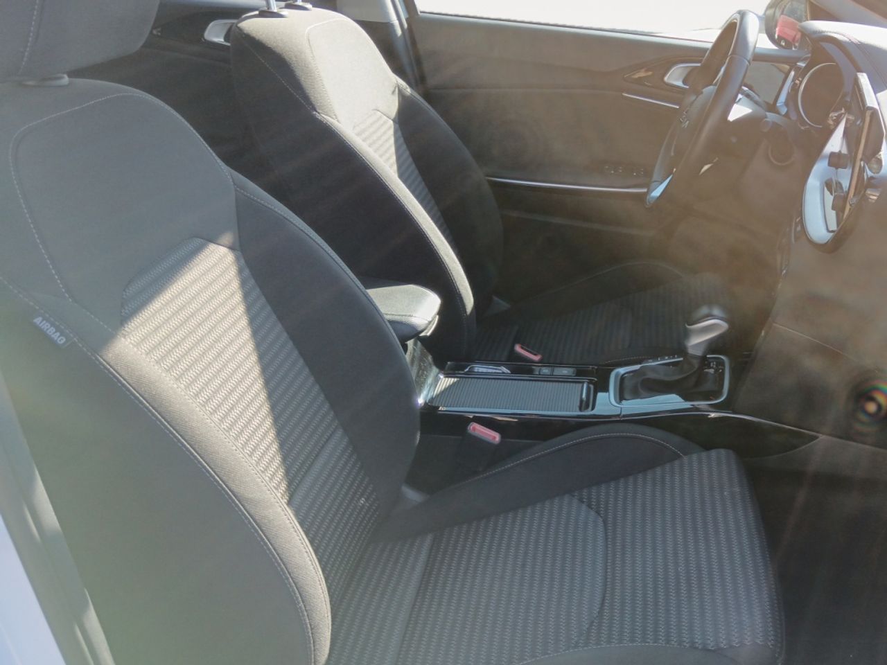 Kia XCeed 1.6 GDi PHEV eDrive - foto 10