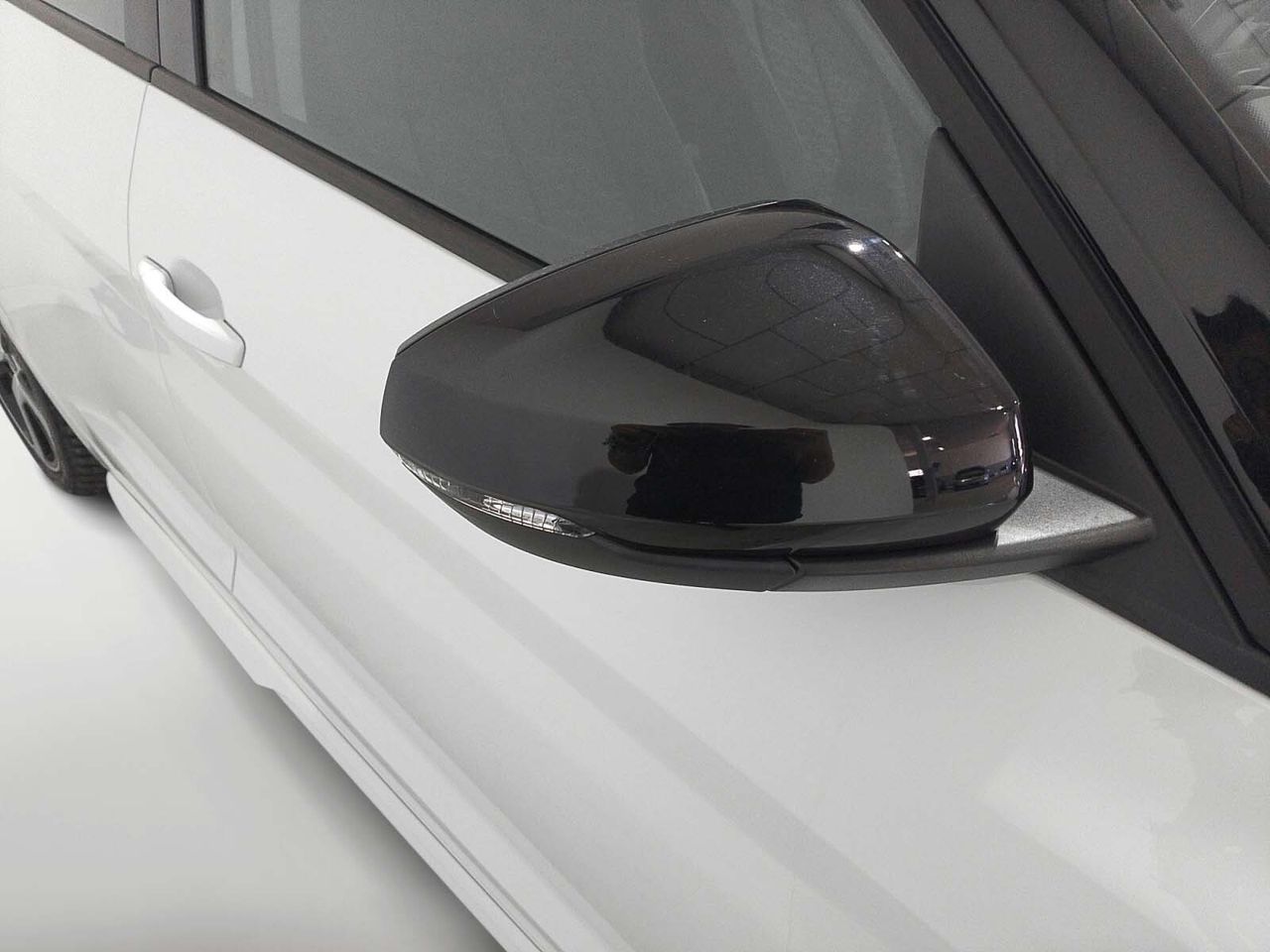 Audi A1 Adrenalin 35 TFSI S tronic - foto 23