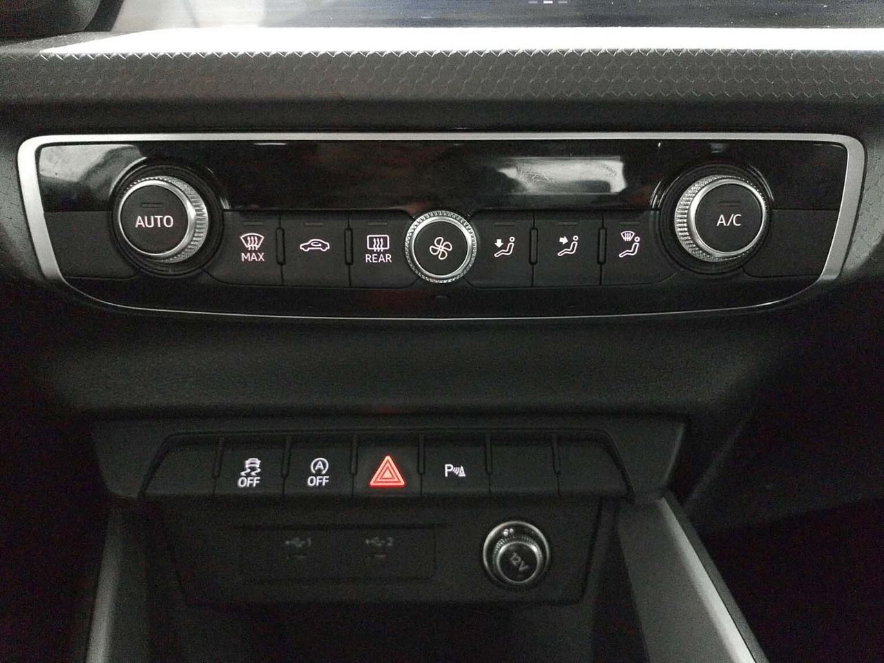 Audi A1 Adrenalin 35 TFSI S tronic - foto 21