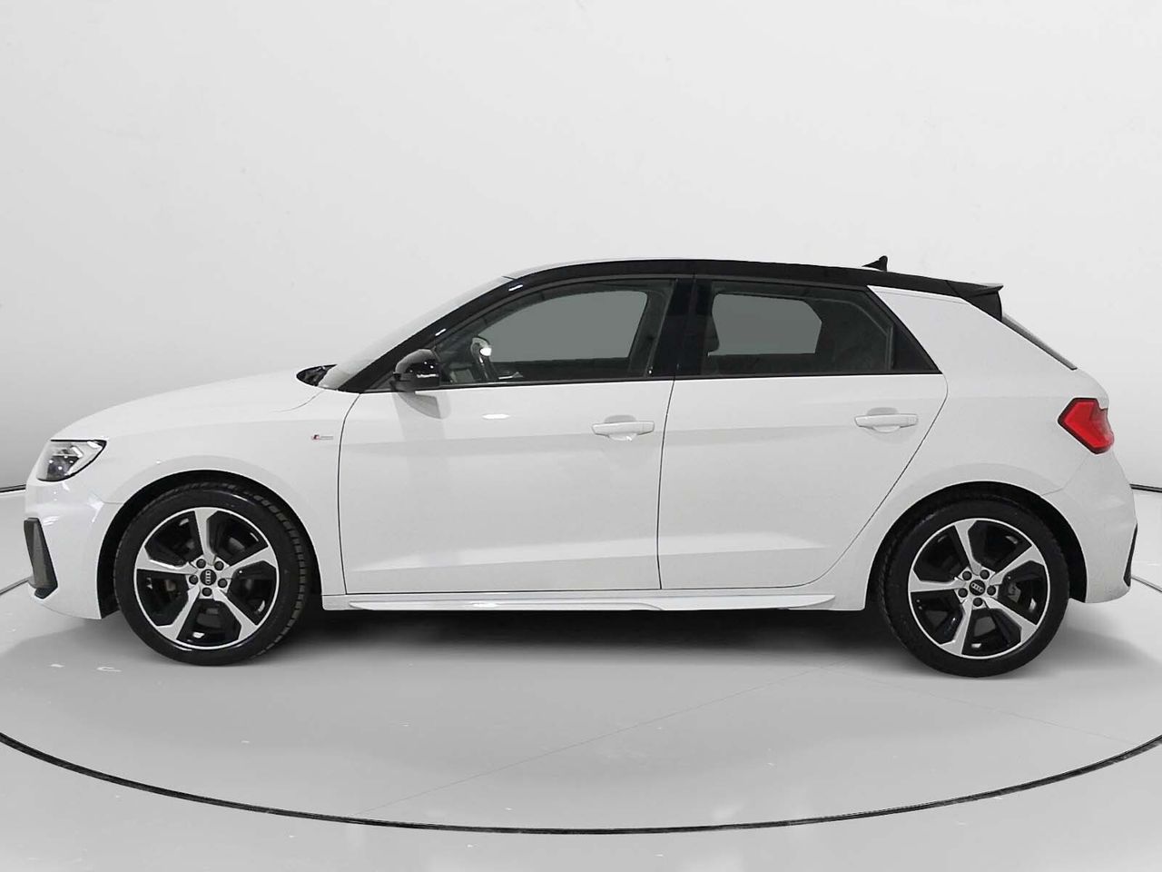 Audi A1 Adrenalin 35 TFSI S tronic - foto 6