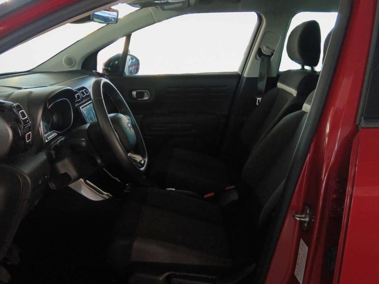 Citroën C3 Aircross BlueHDi 110 Shine - foto 8