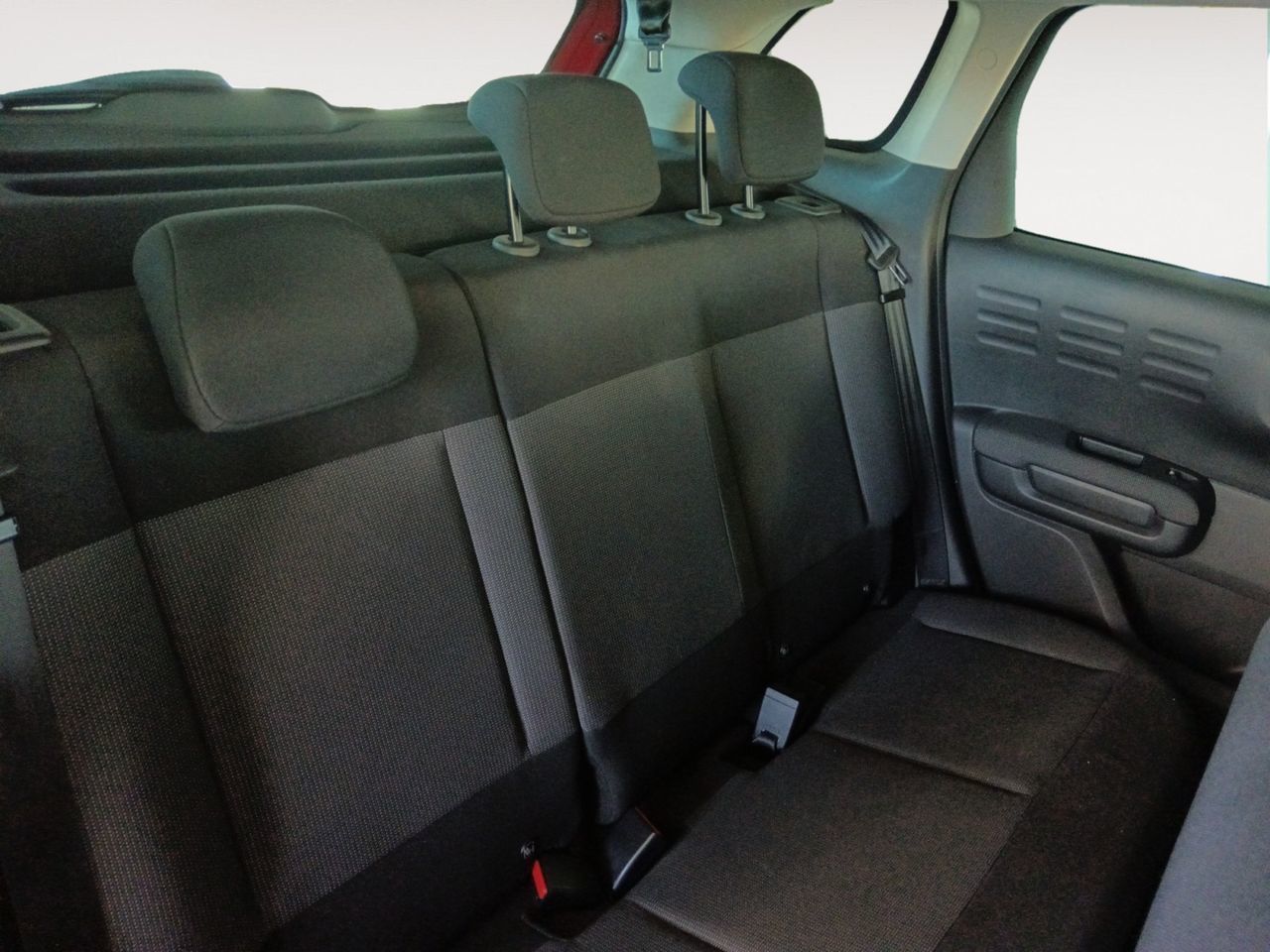 Citroën C3 Aircross BlueHDi 110 Shine - foto 9