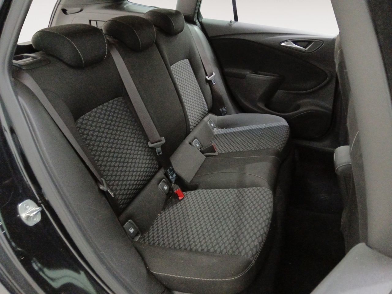 Opel Astra Sport Tourer 1.5 D DVH Business Elegance - foto 10