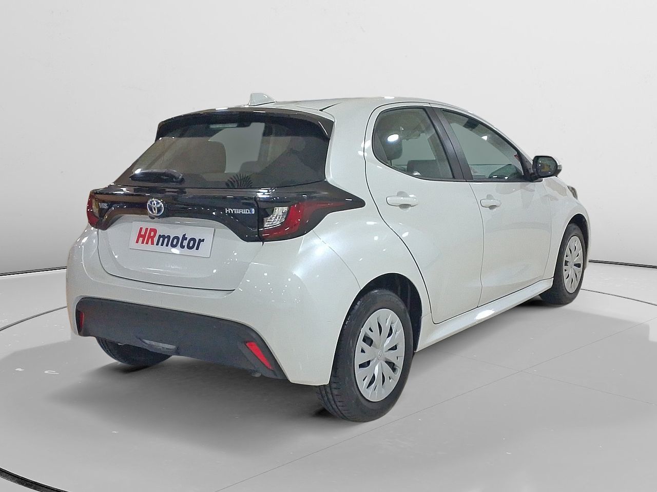 Toyota Yaris 120H Business Plus - foto 2