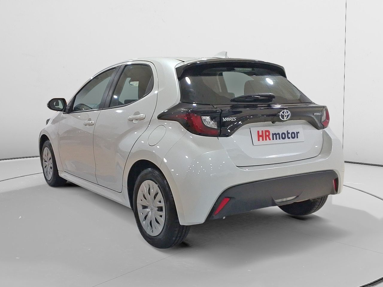 Toyota Yaris 120H Business Plus - foto 4