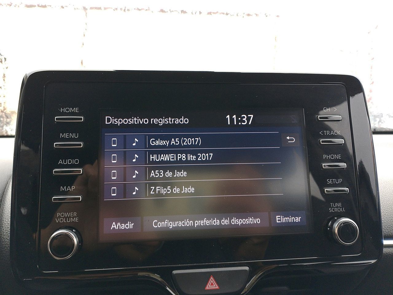 Toyota Yaris 120H Business Plus - foto 17