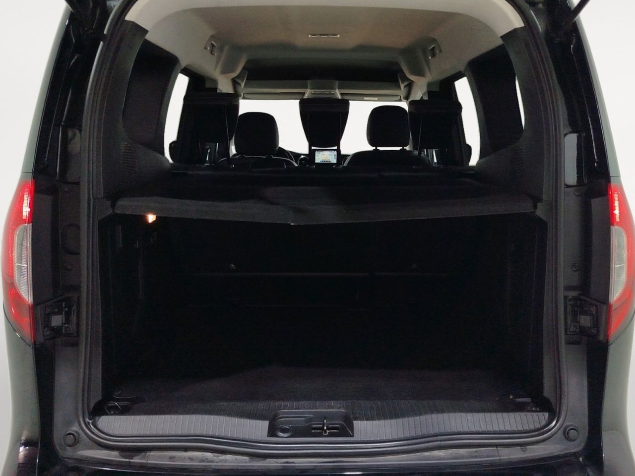 Mercedes-Benz Clase T 180 d - foto 11