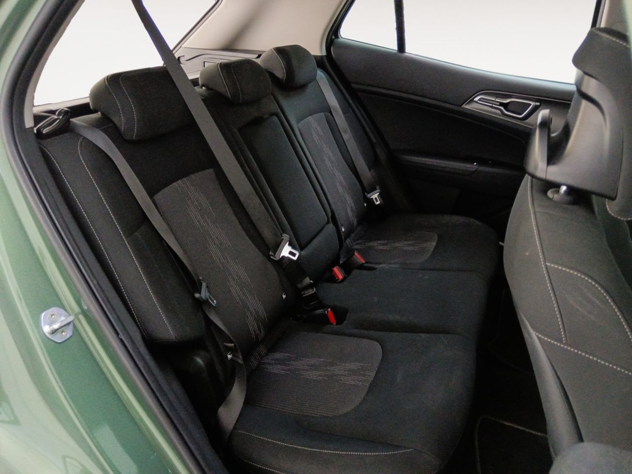 Kia Sportage 1.6 T-GDi PHEV Drive 4x4 - foto 9