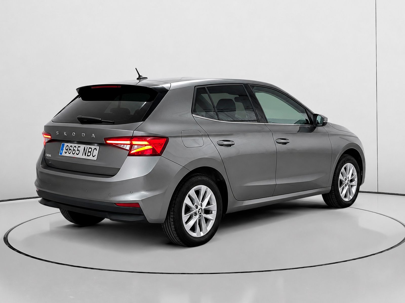 Škoda Fabia 1.0 TSI Selection - foto 3