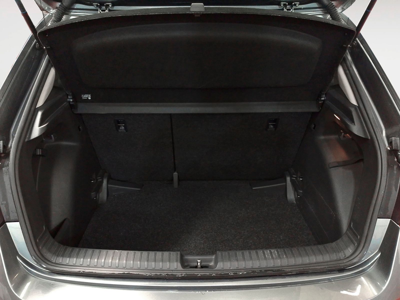 Škoda Fabia 1.0 TSI Selection - foto 14