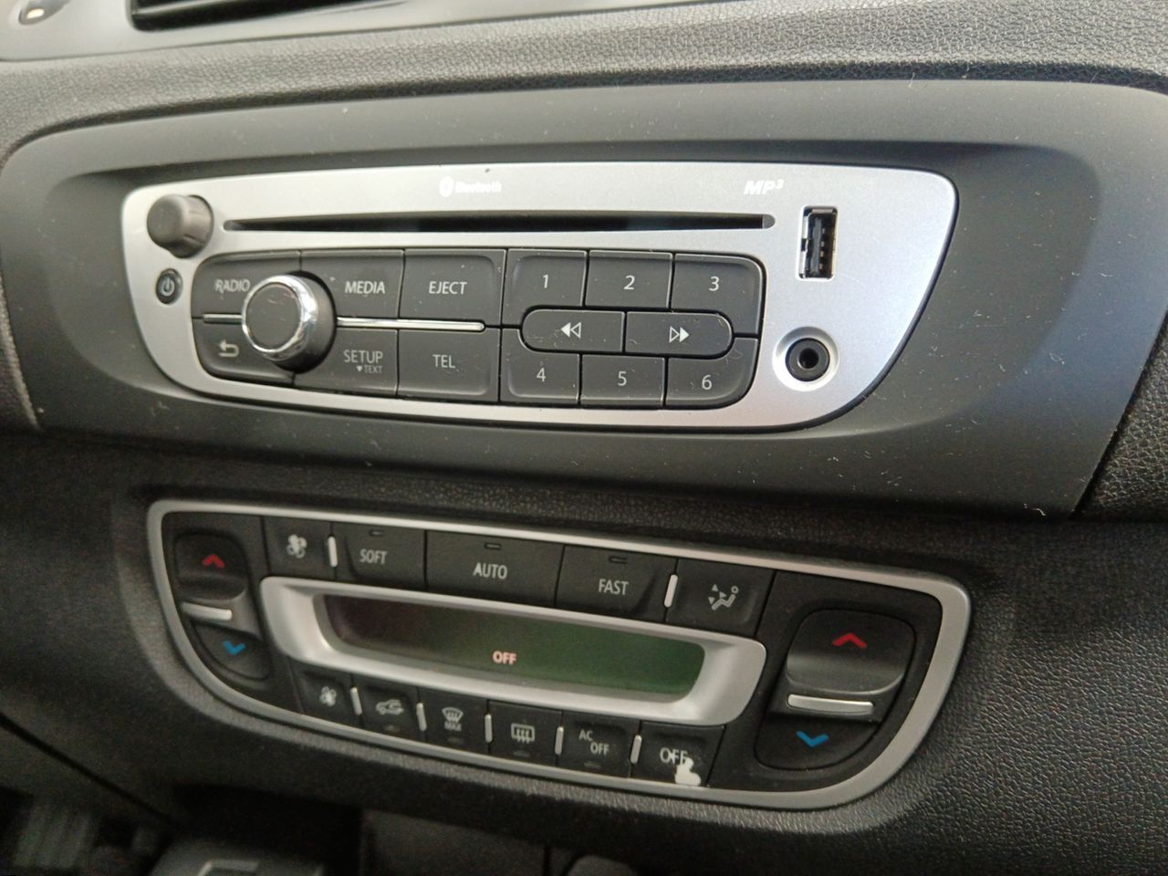 Renault Scénic dCi 110 Expression Energy eco2 - foto 18