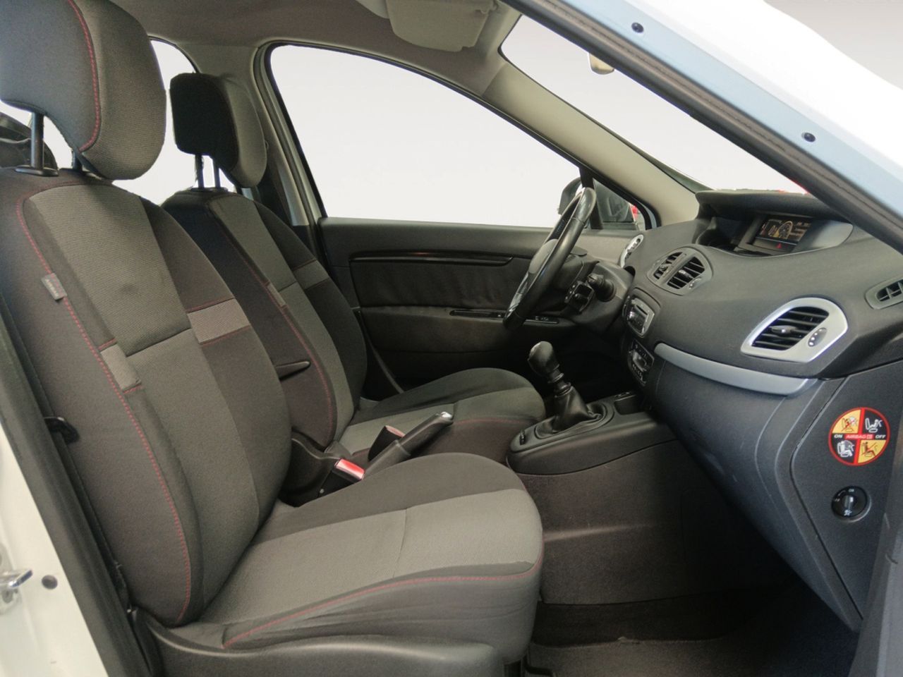 Renault Scénic dCi 110 Expression Energy eco2 - foto 11