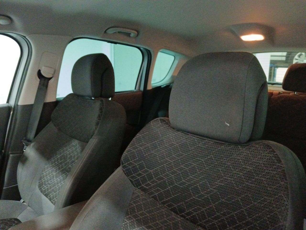 Peugeot 3008 1.2 PureTech Style - foto 17