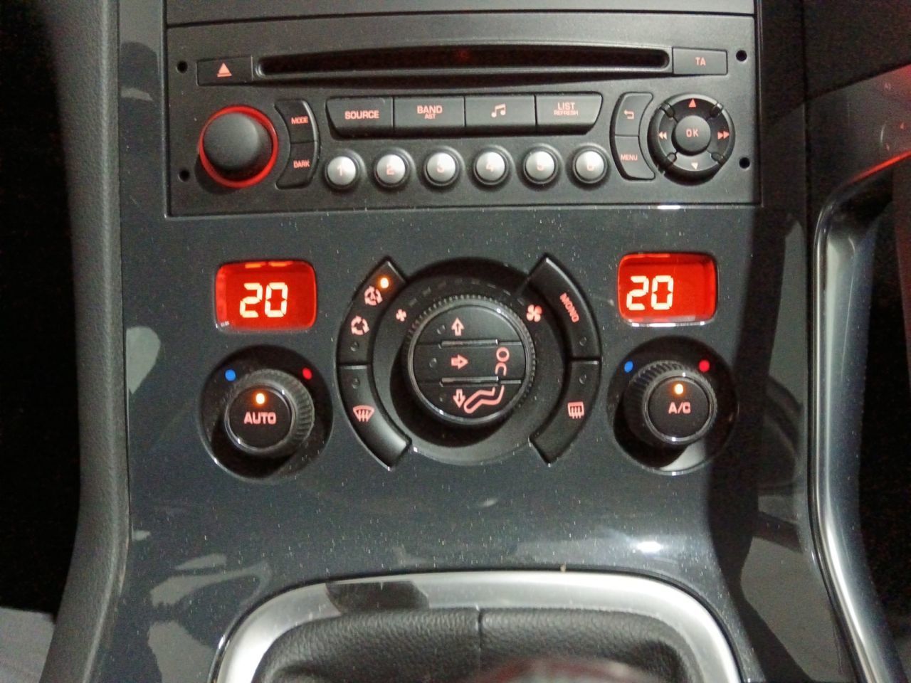 Peugeot 3008 1.2 PureTech Style - foto 16