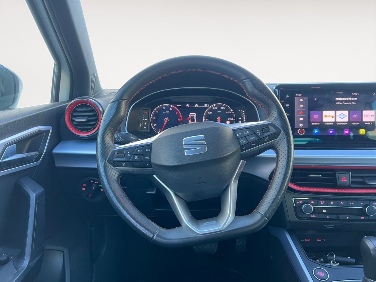 SEAT Arona 1.5 TSI FR XM DSG - foto 8