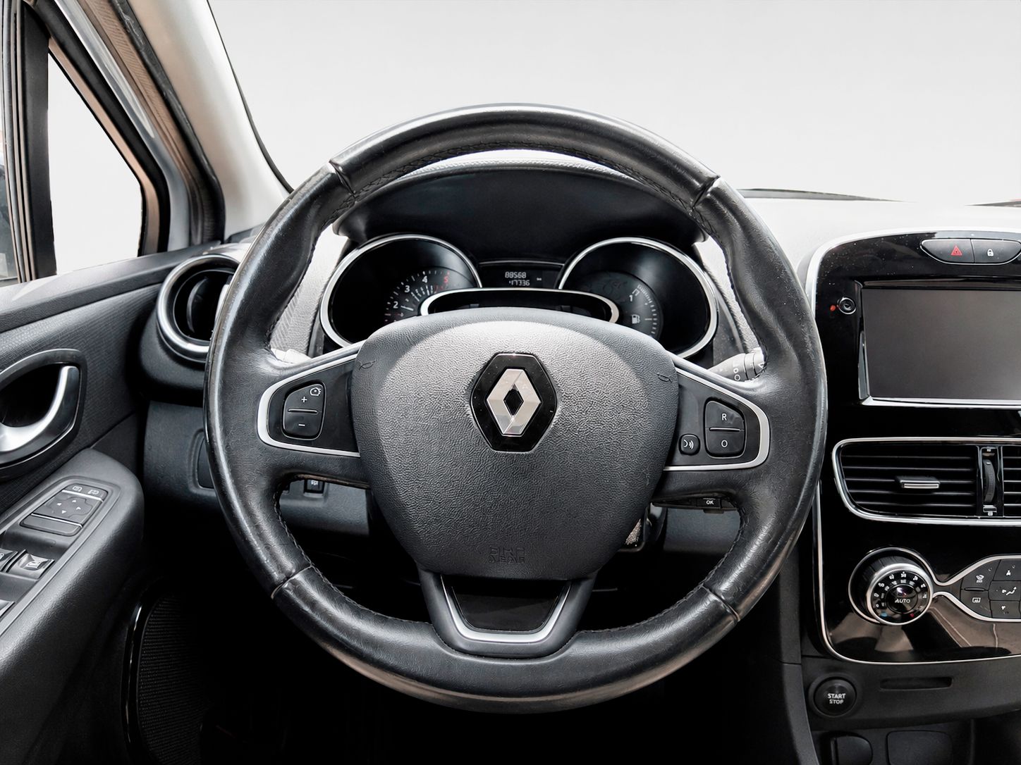 Renault Clio Limited Energy dCi - foto 10