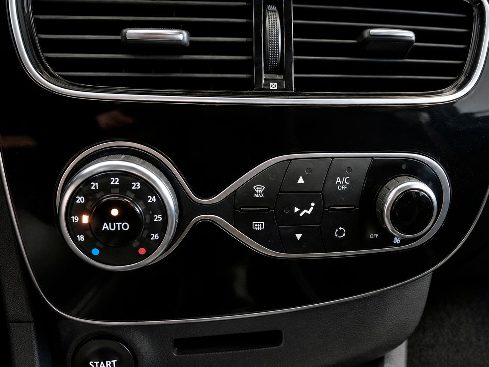 Renault Clio Limited Energy dCi - foto 21