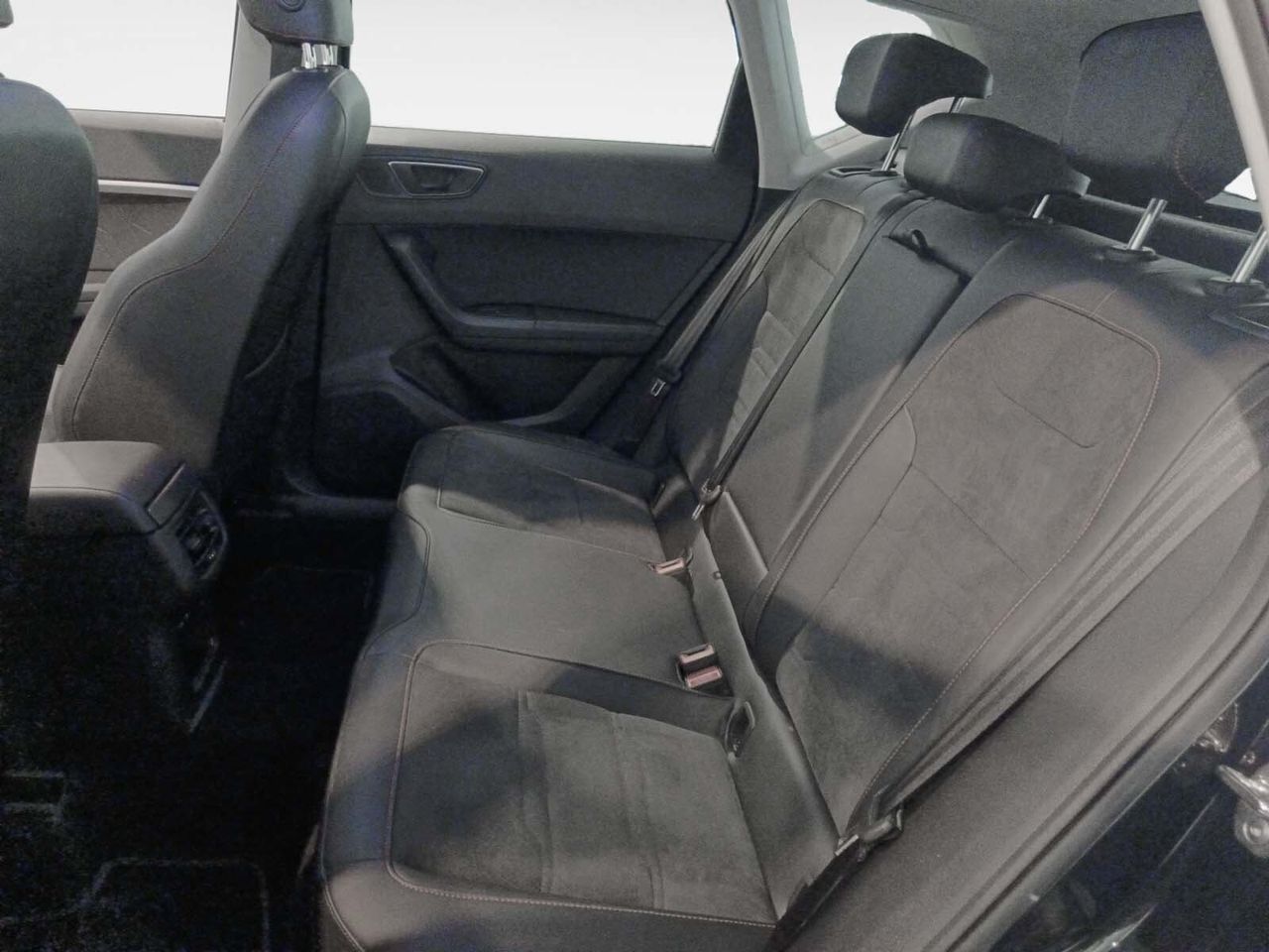 SEAT Ateca 1.5 TSI FR Special Edition DSG - foto 9