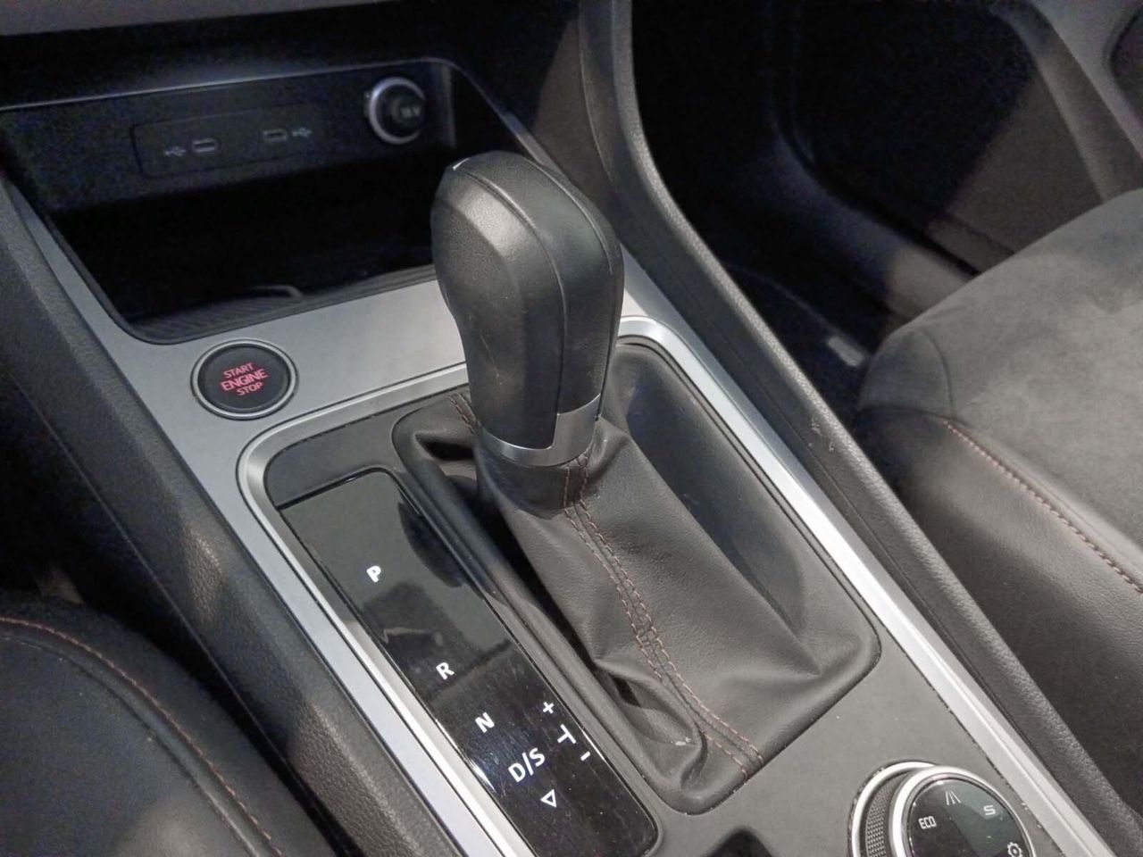 SEAT Ateca 1.5 TSI FR Special Edition DSG - foto 12