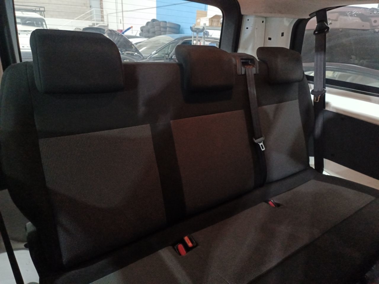 Opel Vivaro Combi 1.5 Diesel M Standart Express - foto 11