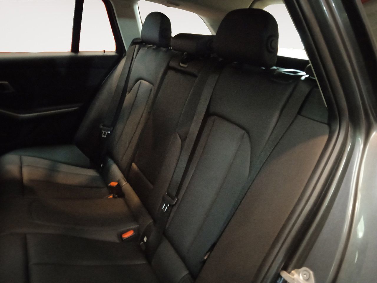 BMW Serie 3 318d Touring - foto 10