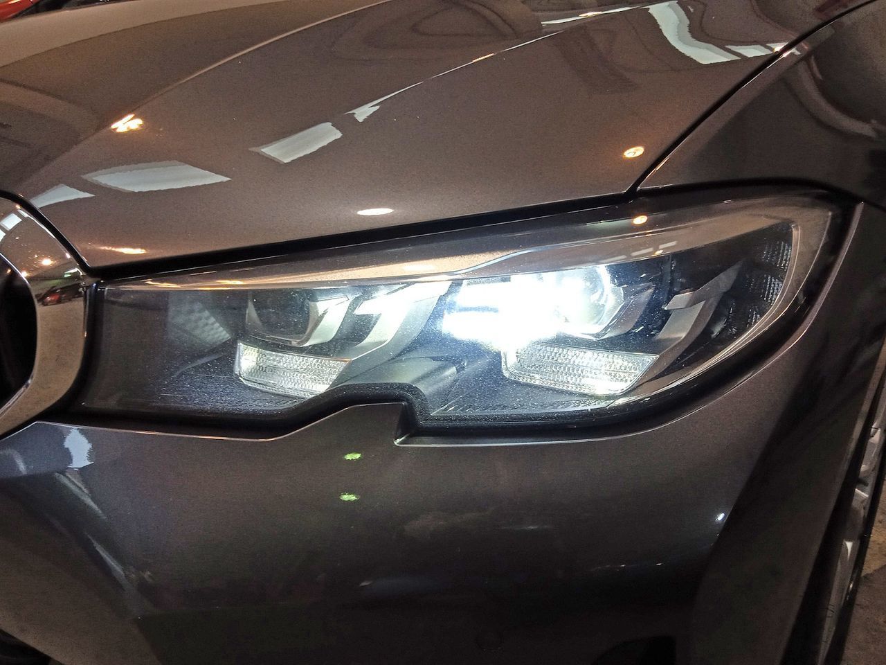 BMW Serie 3 318d Touring - foto 22