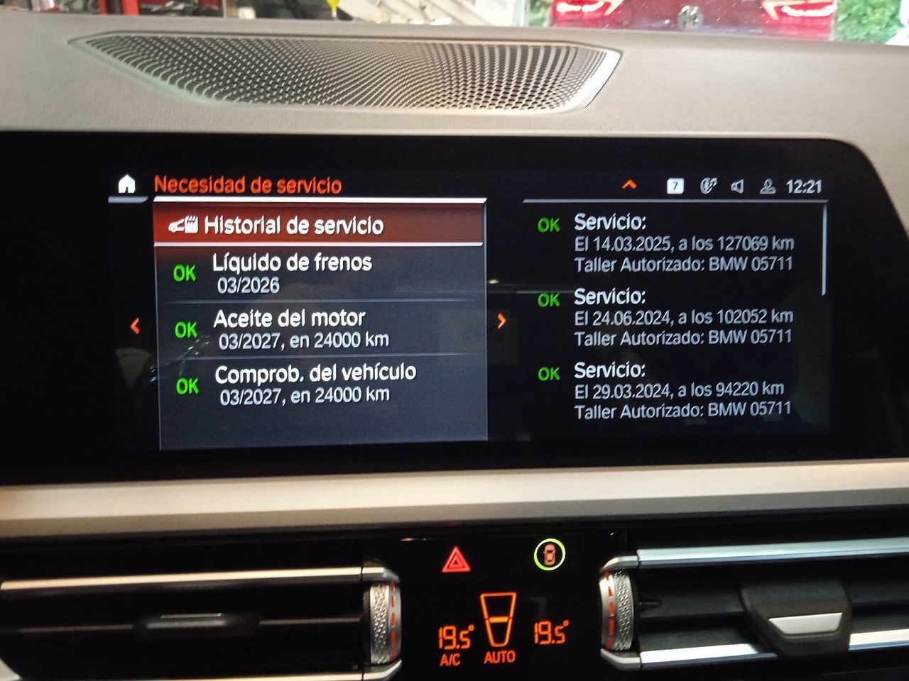 BMW Serie 3 318d Touring - foto 23