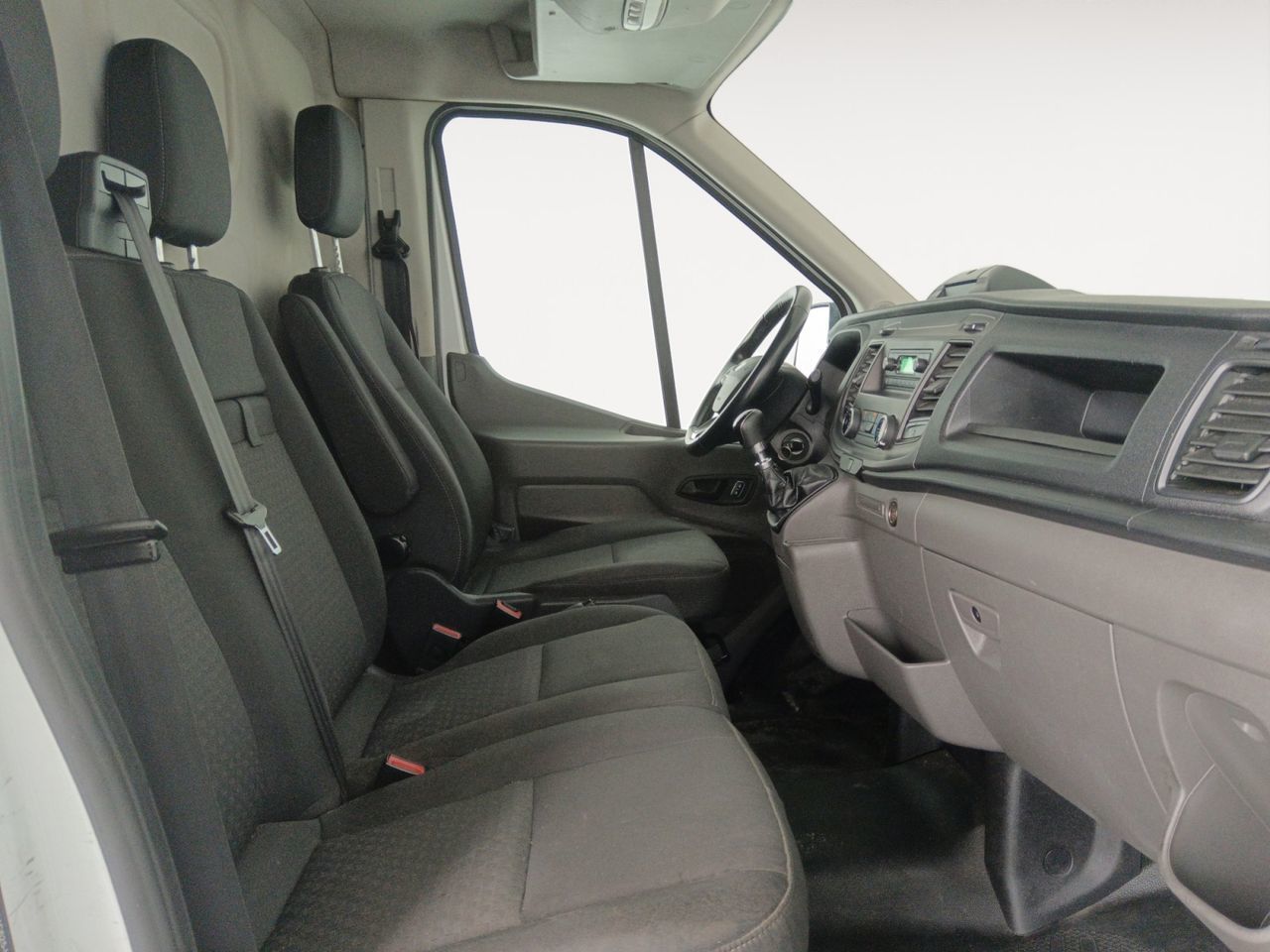 Ford Transit Furgon 350 L2H2 Trend FWD - foto 10