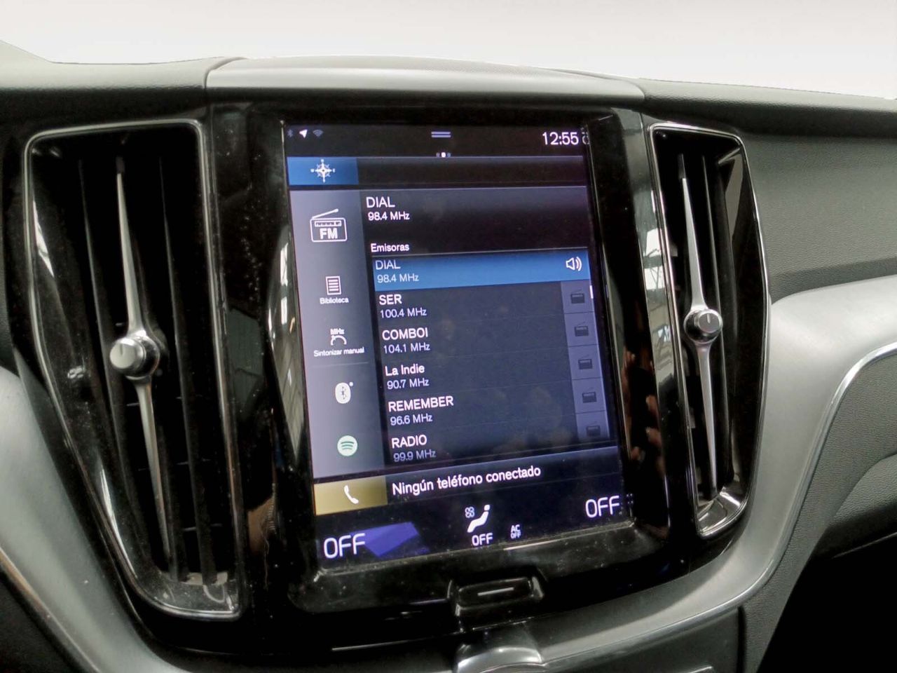 Volvo XC60 B4 D Momentum Pro - foto 18