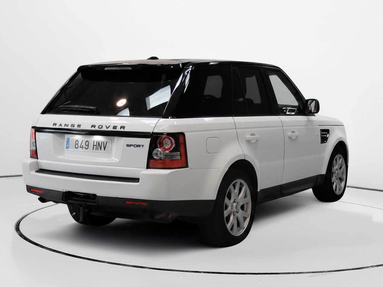 Land Rover Range Rover Sport 3.0 SDV6 SE - foto 2