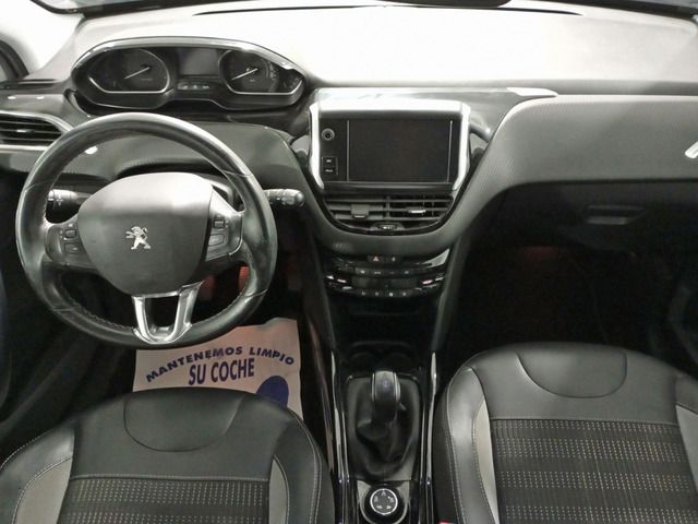 Peugeot 2008 PureTech 110 Allure - foto 6